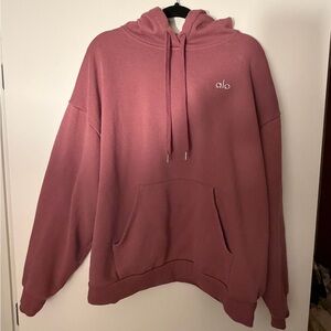 ALO Yoga Burgundy Truffle Accolade Hoodie